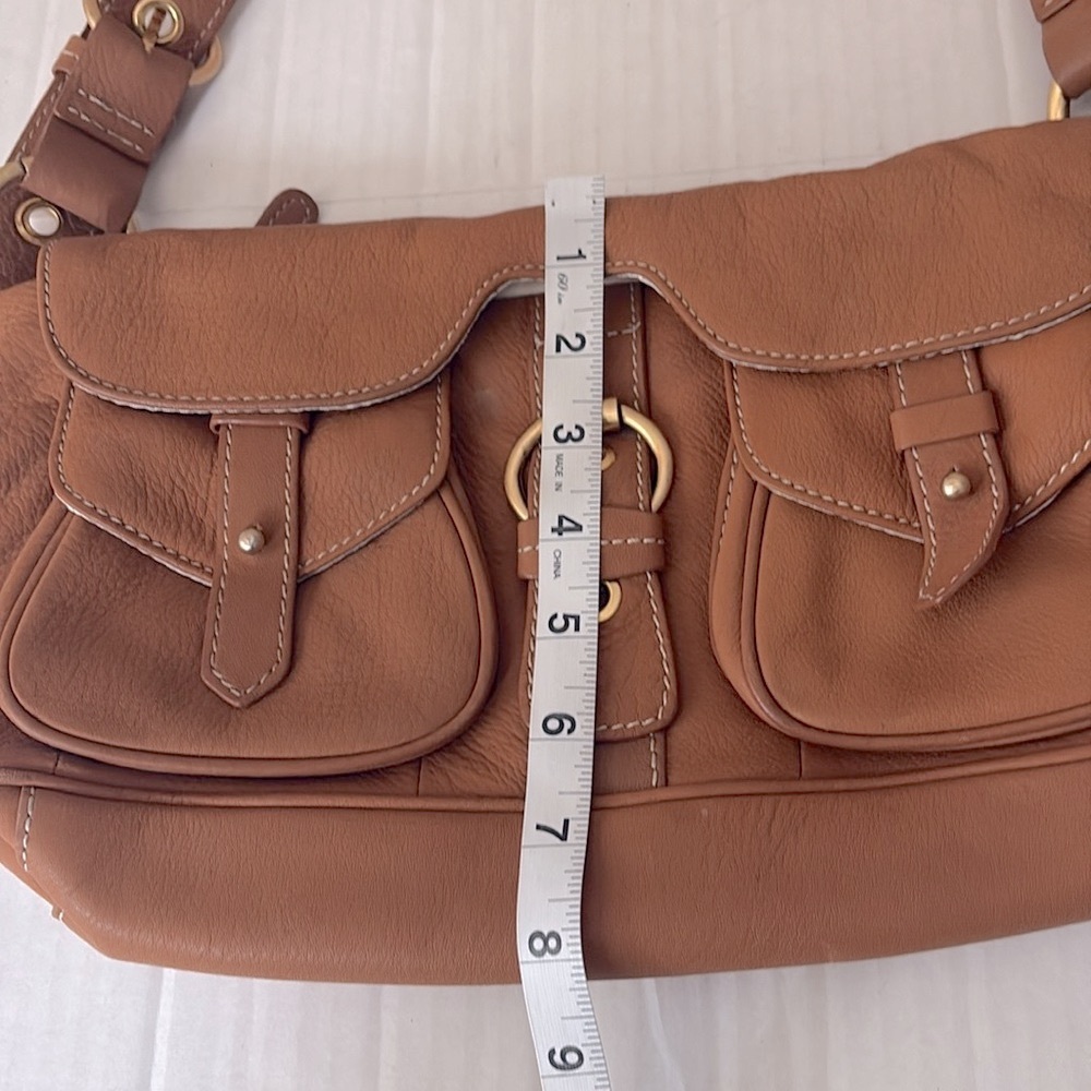 Luce leather hobo handbag, front pockets , back zip pouch, tan color - Picture 6 of 10